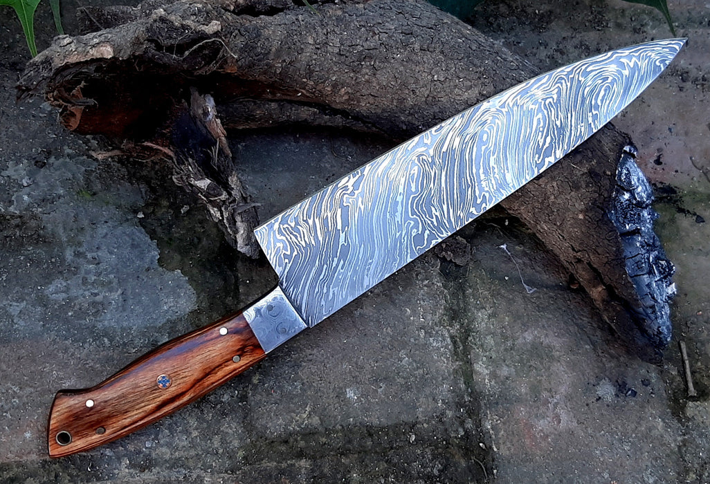 HTB-20  Damascus Knife custom handmade  Chef Knife / Oak Wood Handle