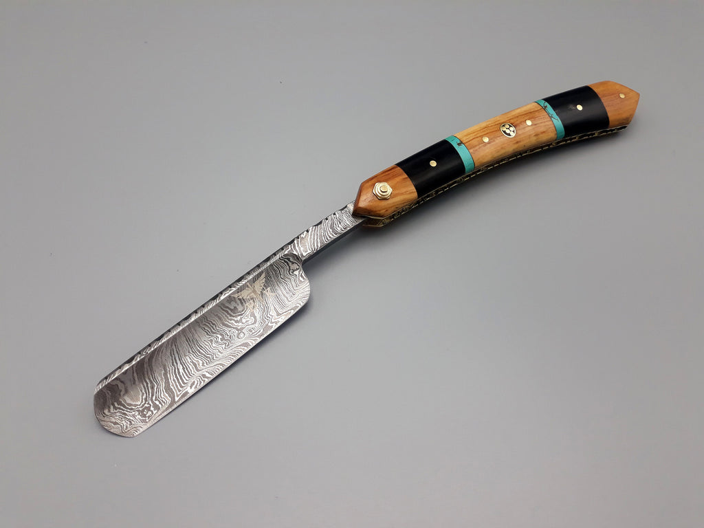 HTR-11 Damascus Straight Razor / Hand Forged Shaving Razor / Mens Beard Care / Beard Gifts / Mens Skincare / Mens Razor / Shaving Accessory